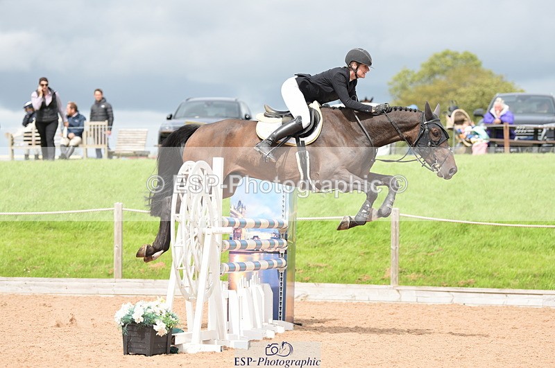 230813A-140330-13331 - Cls 49 Chard Eq 5yr Old Championship