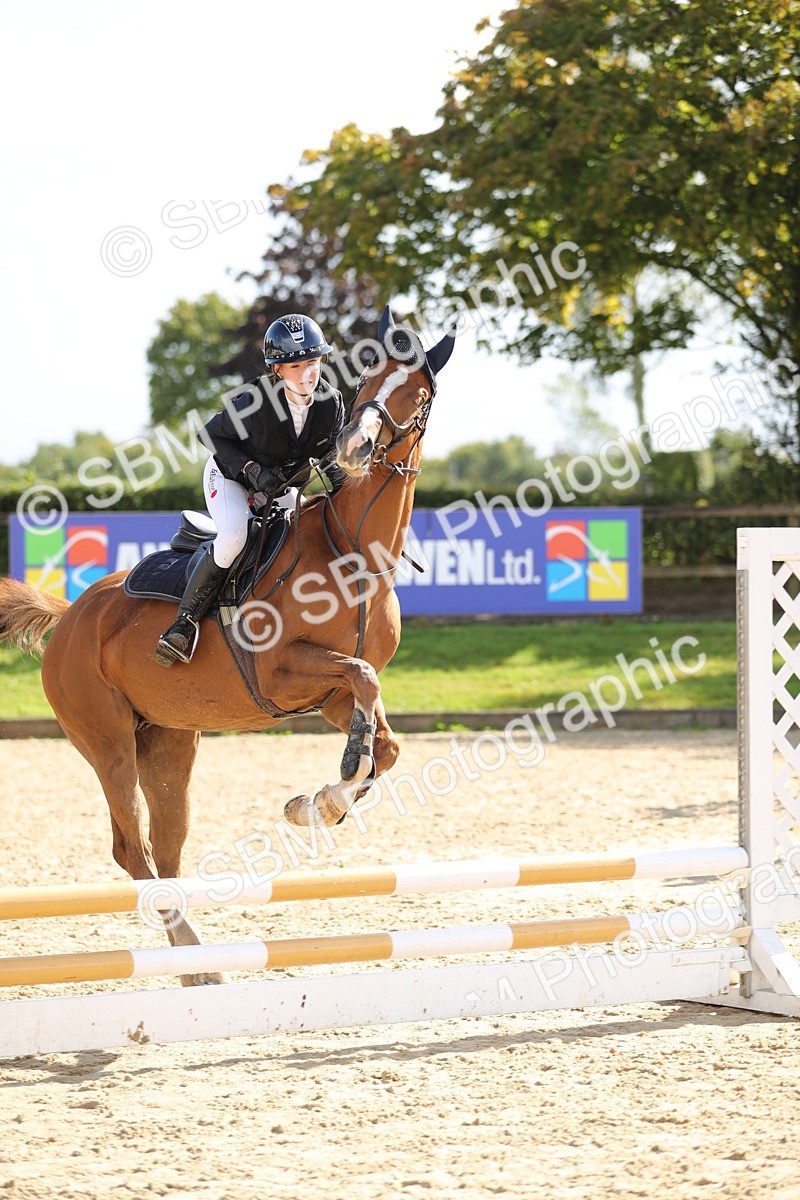 SBM_40221 - J21 - Junior Horse 60cm Championship