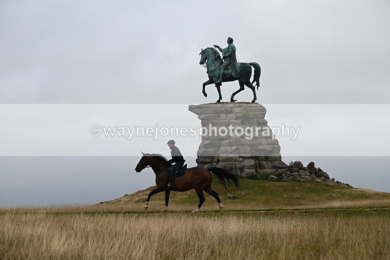 DSC_0304 - Time at Statue 09:51 to 10:54