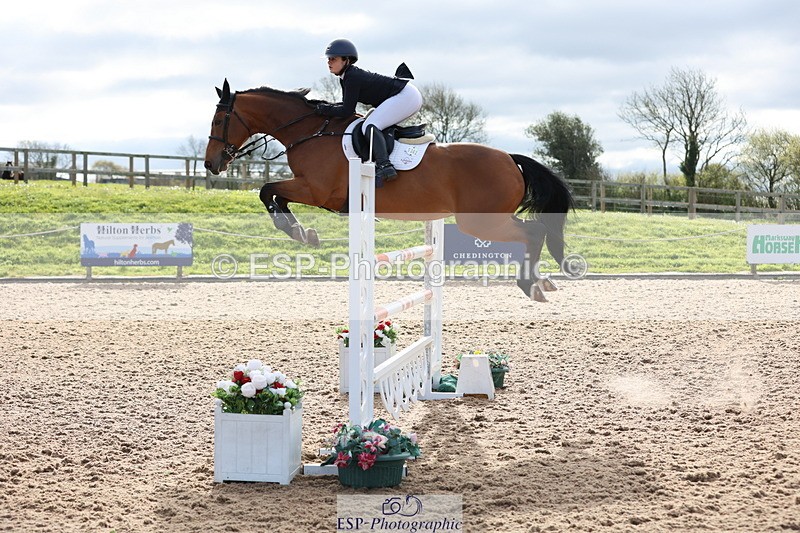 240419A-085949-05255 - Cls 22, 1 Star Gold Tour 1.30m