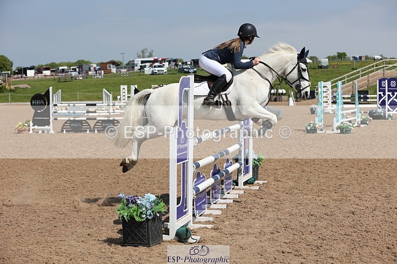 250503-120940-00936 - Cls 9 Pony Foxhunter and 1.10m Open