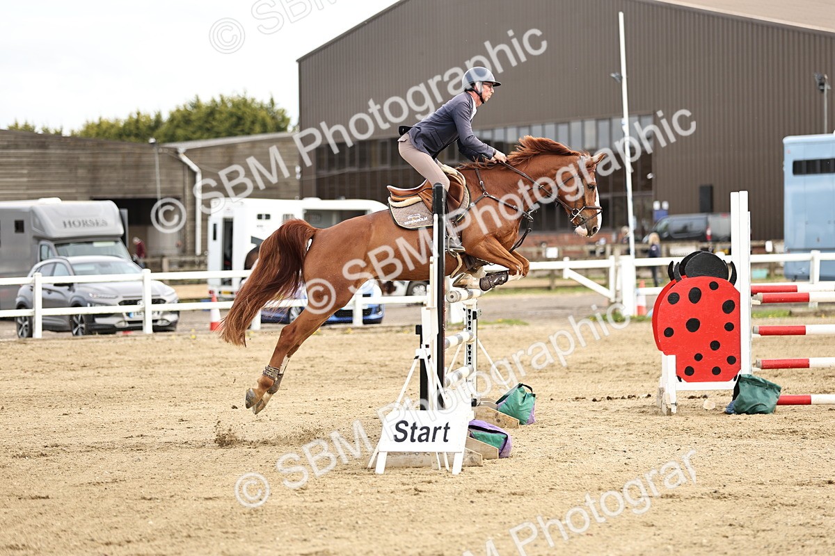 SBM_001578 - Class 5 -Senior Foxhunter - 1.20m