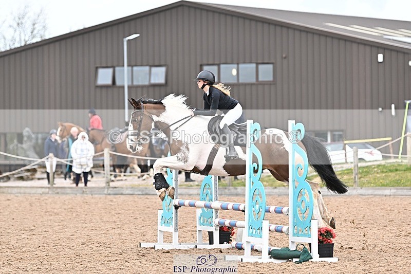 250414-105723-00322 - 80cm Round 1