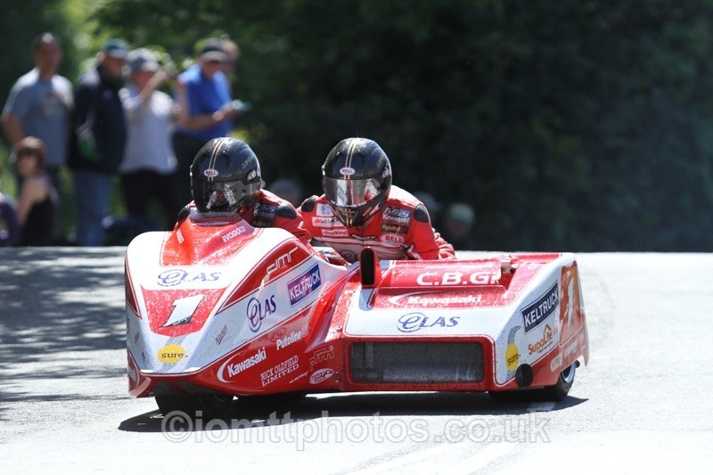 IMG_2484 - Sidecar Race 2 - TT 2013