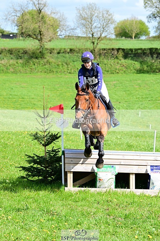 260418-150947-05646 - G-319-Lucy.Pengelly