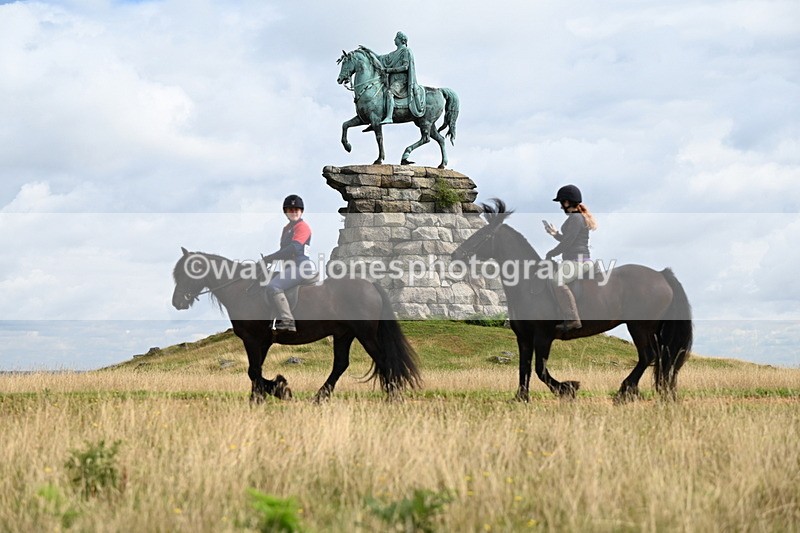 DSC_4118 - Time at Statue 09:50 to 11:09