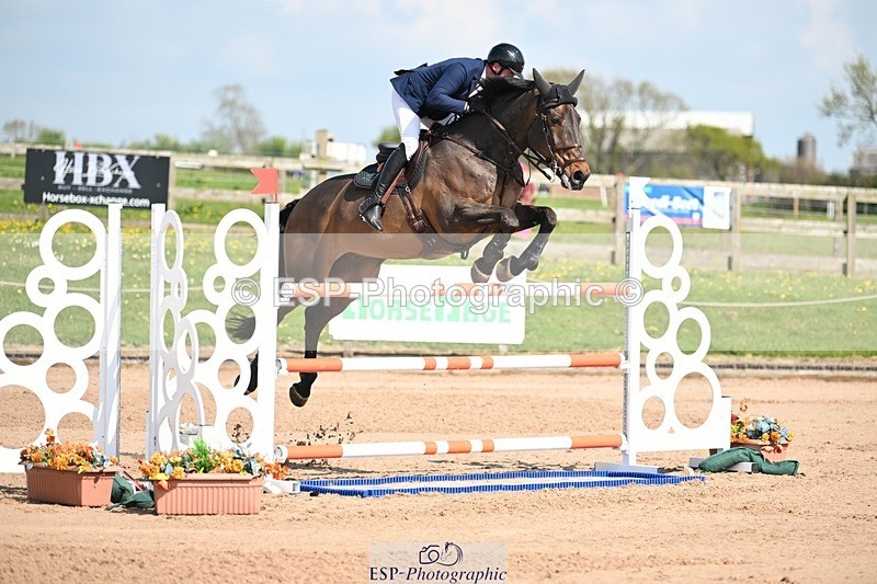 250425-152456-10412 - Cls 22 - 1 Star Gold Tour