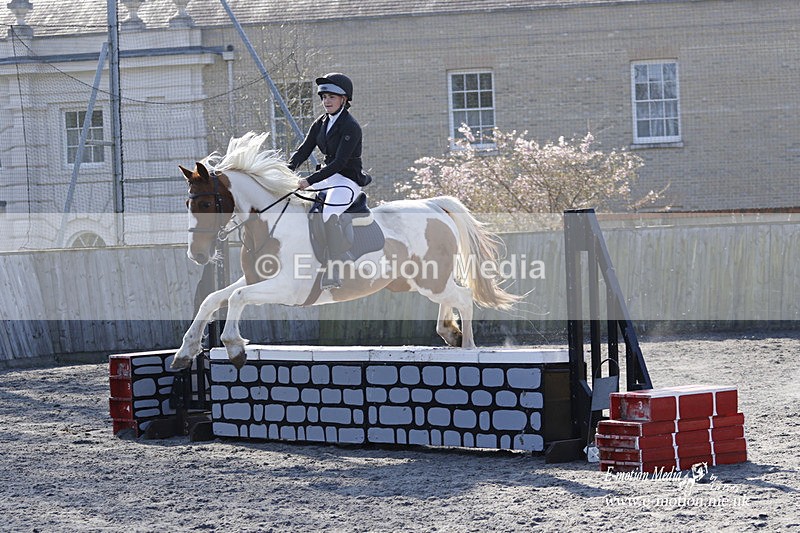 _EST0402 - Bourne Valley Riding Club Winter Showjumping 27/03/22