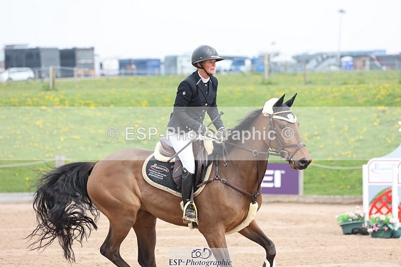 250424-115121-05095 - Cls 1 - 2 Star Small Tour