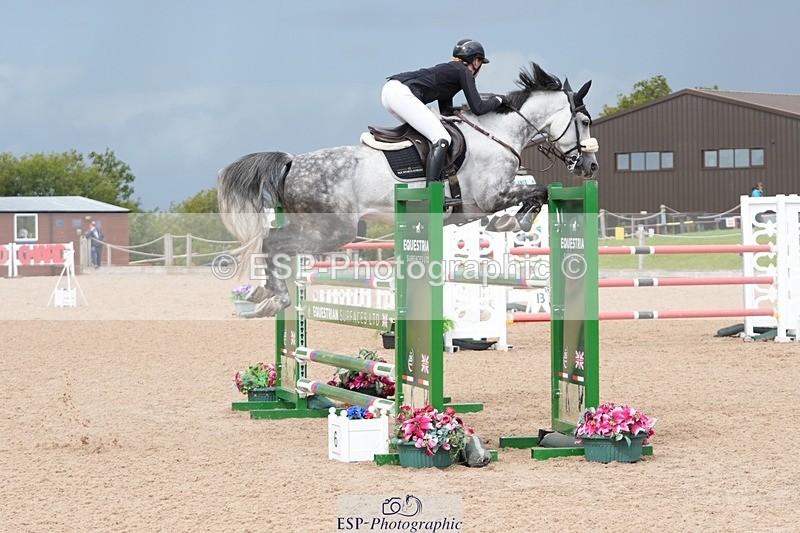 250913-123636-06923 - Cls 15 Snr Foxhunter