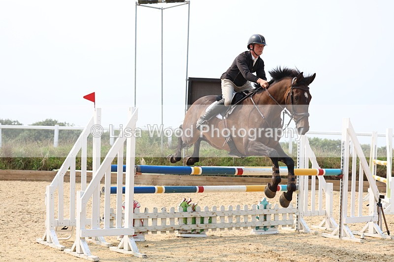 3E7A2629 - Class 9: Senior 1.15m Open