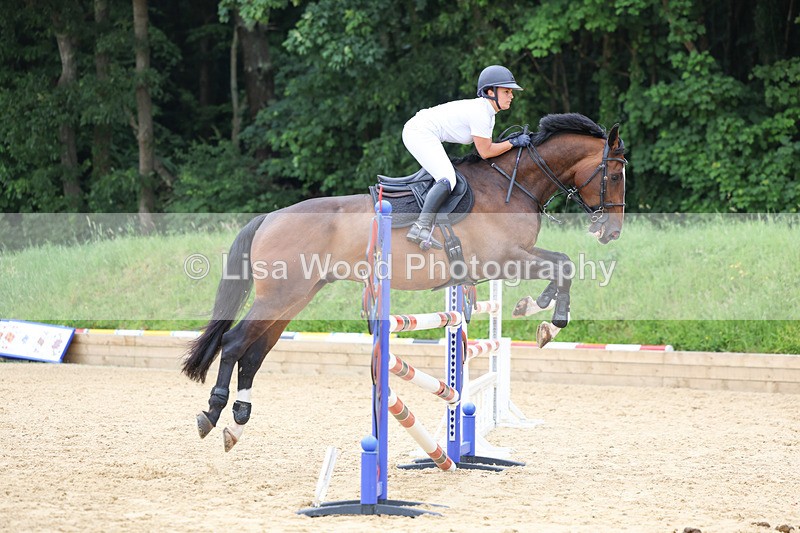 3E7A6518 - Class 9: Senior 1.15m Open