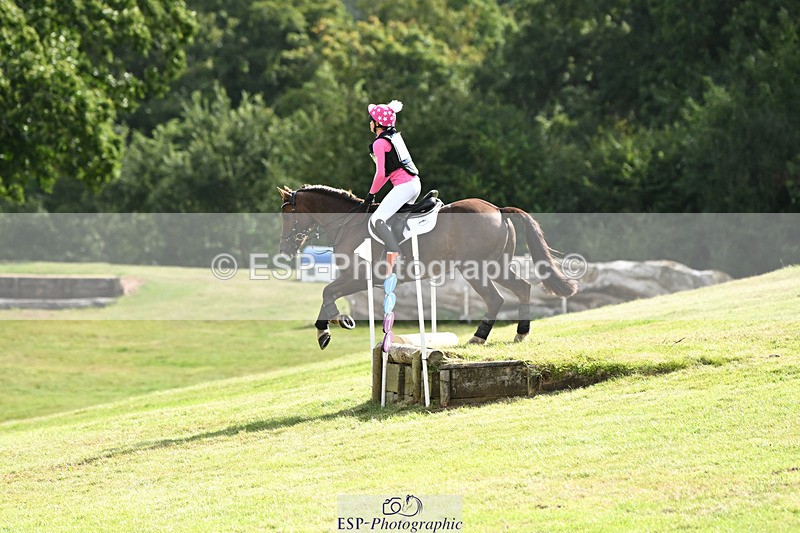 240825X-103949-31169 - 70cm XC 10.00 to 11.00