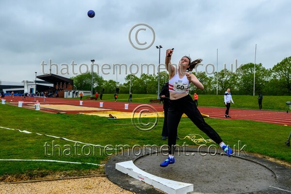 Opener25-924892 - Field Female