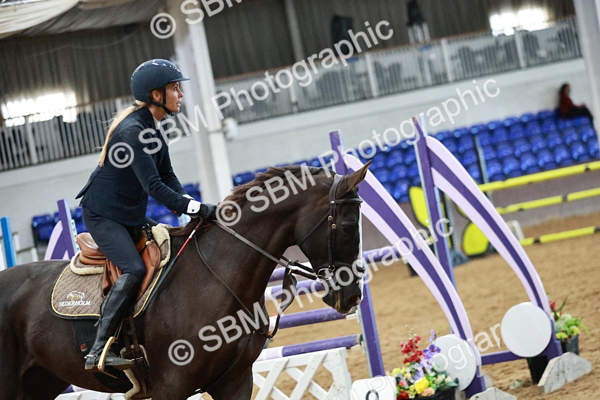 SBM_001682 - Class 5 - Senior Foxhunter 1.20m