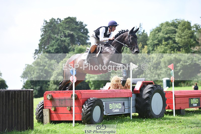 240804-120322-12615 - 361-Thomas_Hawke-ISLE_ABBOT