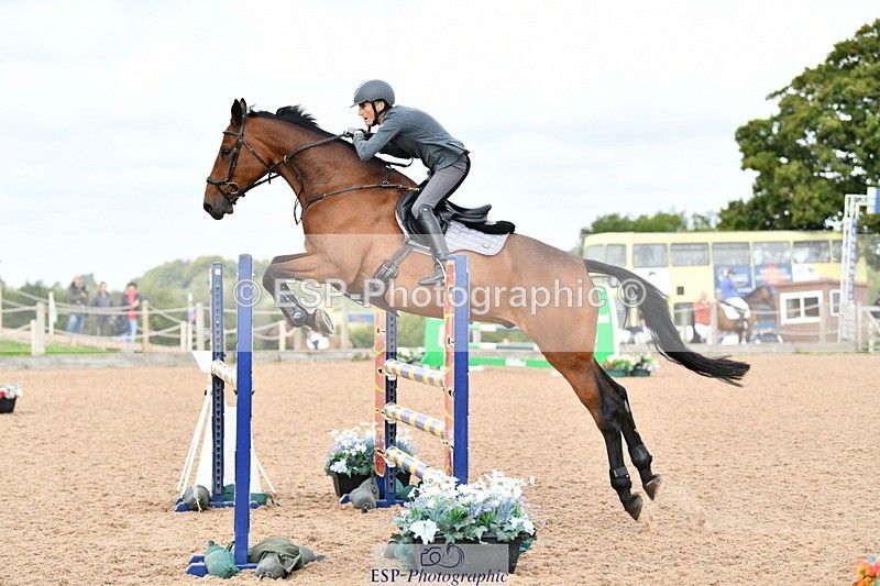 240915A-112845-09706 - Cls 27 Snr 1.05m & 1.10m GP