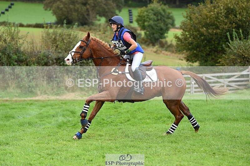 231022-132014-28421 - 322-BALLYBOLGER.LIONMAN-Sarah.Perry-XC