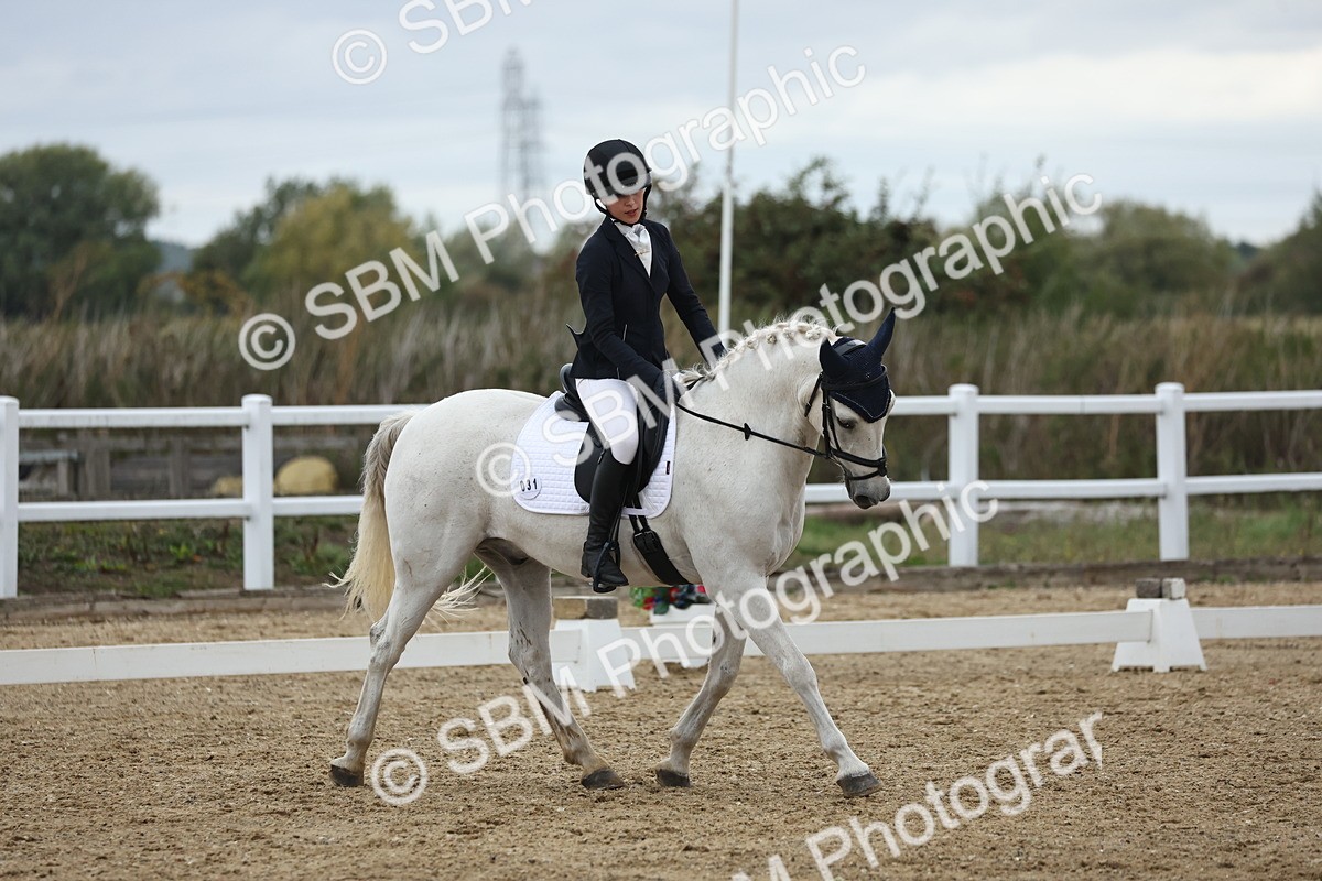SBM_004253 - Class 8 - Novice 3 Champs