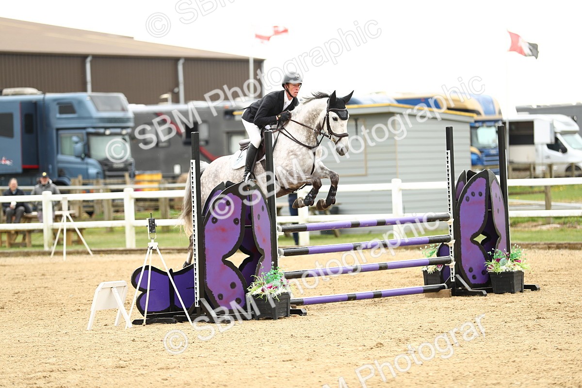 SBM_000899 - Class 3 - Senior Discovery 1m