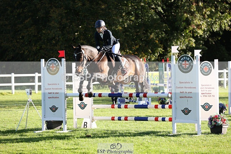 231022-094439-24087 - 670-SEEK.INDI-Maia.Ramasamy-TrotUp+SJ