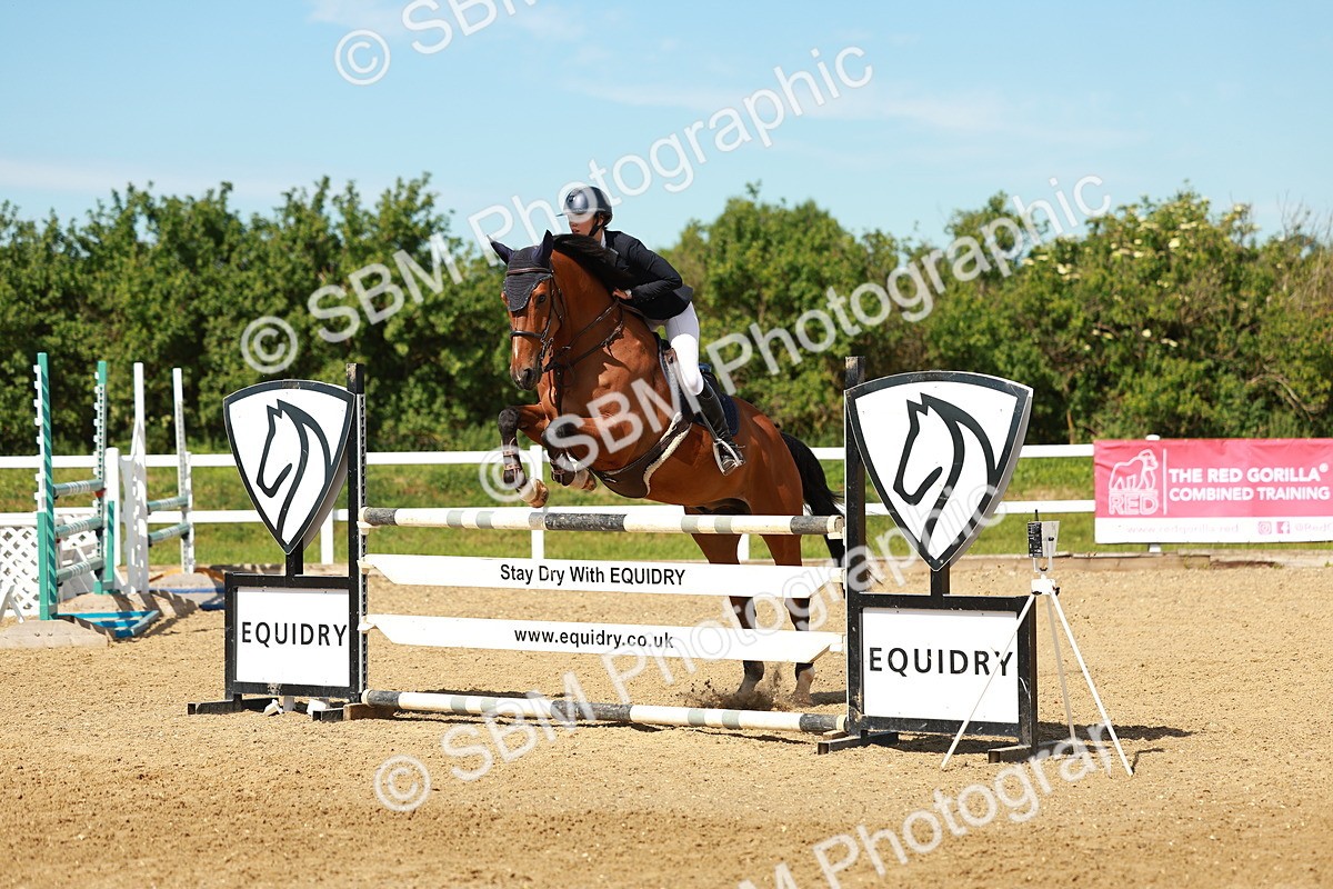 SBM_002679 - Class 4 - Senior Newcomers - 1.10m