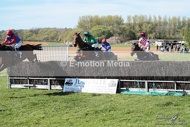 PtP 060426 414 - Paxford Races North Cotswold Easter Mon 06/04/26