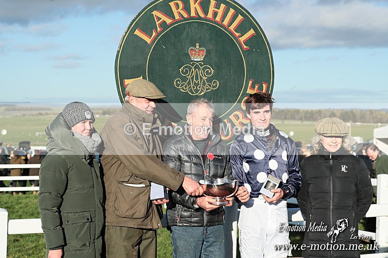PtP 301125  0429 - Hursley Hambledon Point-to-Point Larkhill Racecourse 30/12/2025