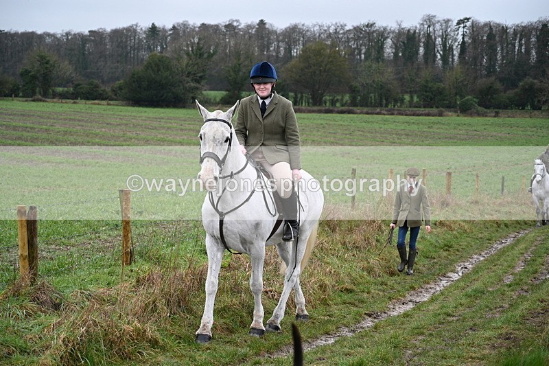 WJ7_9441 - Walk out..