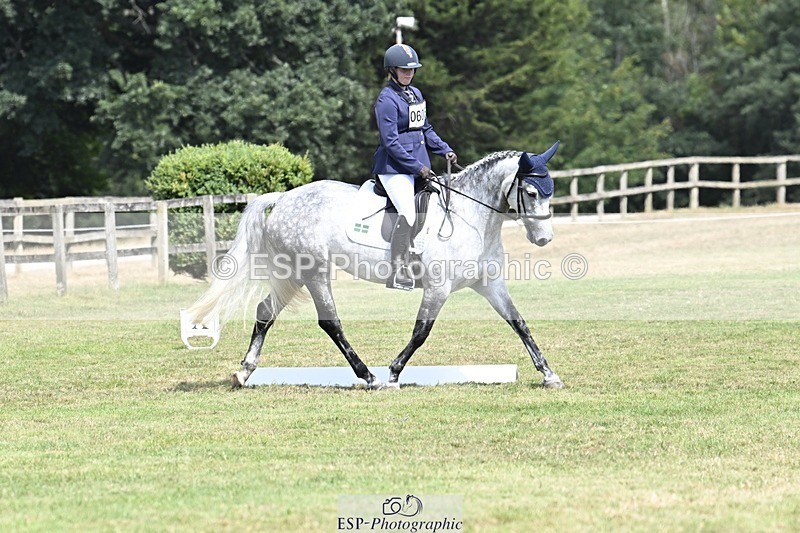 250822A-114711-22383 - DR 11.00 to 12.00