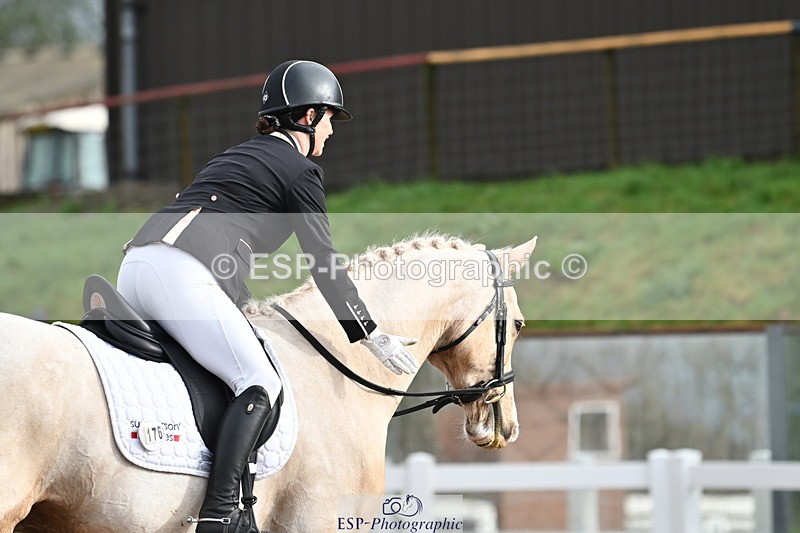 240218A-094746-04857 - 176-Kim.Walker-Dom.Perignon