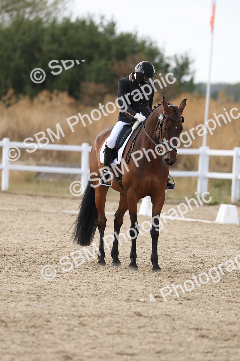 SBM_015708 - Class 6 - E5 Silver 15.54.16.58