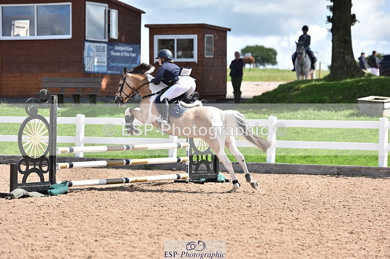 230806A-121758-01758 - Cls 19 Pony British Novice & 80cm Open