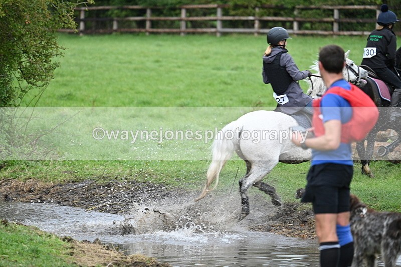 WJ7_0998 - Time at Photographer 12:22 to 12:35