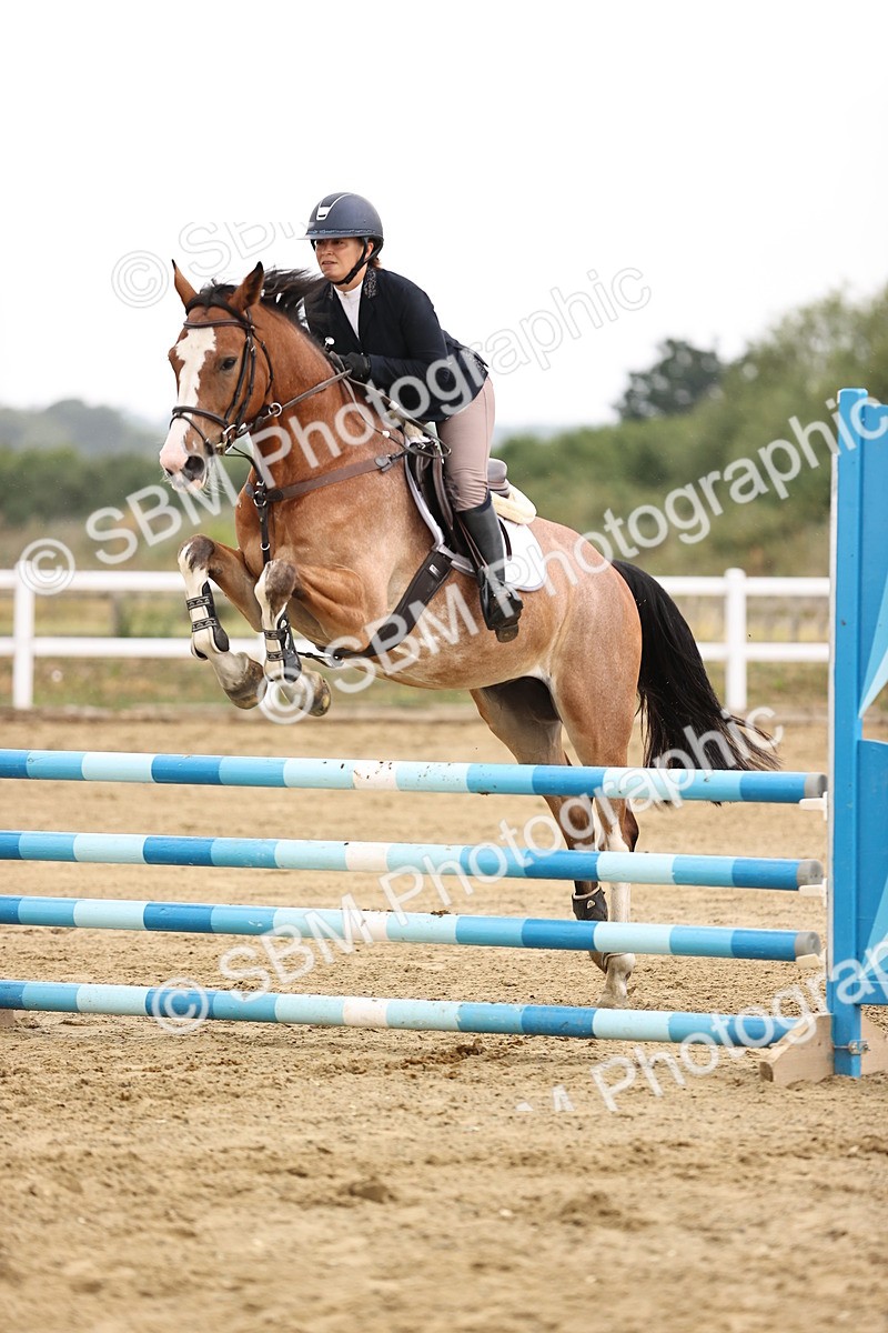 SBM_024801 - Class 9 - Senior British Novice - 90cm