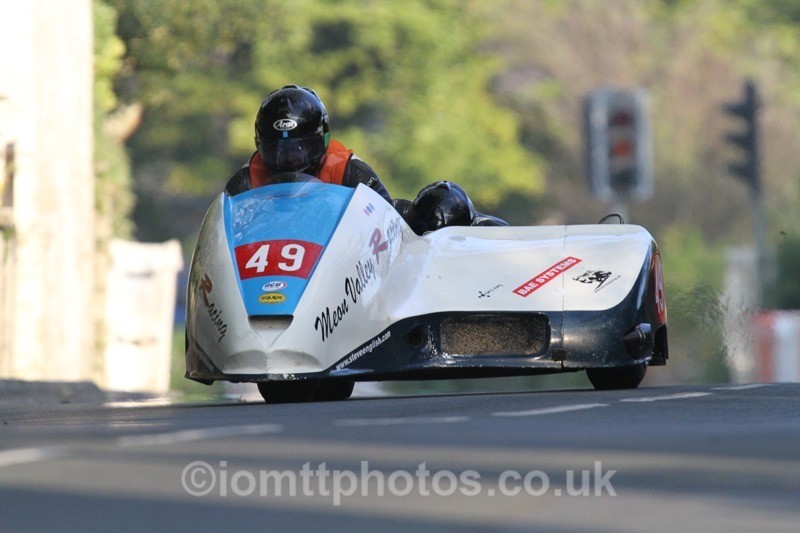 IMG_5579 - Thursday Practice - TT 2013 Side Car