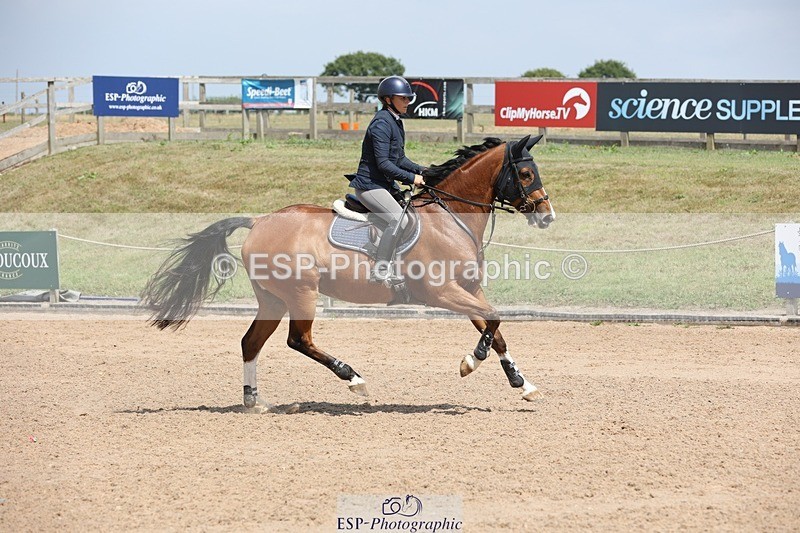 250725-141410-03211 - Cls 3 Snr Foxhunter