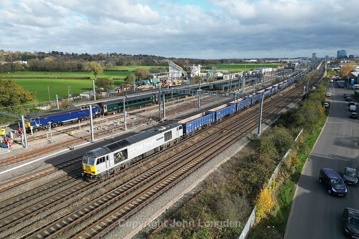 JL - 12.11.24 60046 6Z22 Aylesbury Loop - Tytherington, Reading Depot - Latest shots