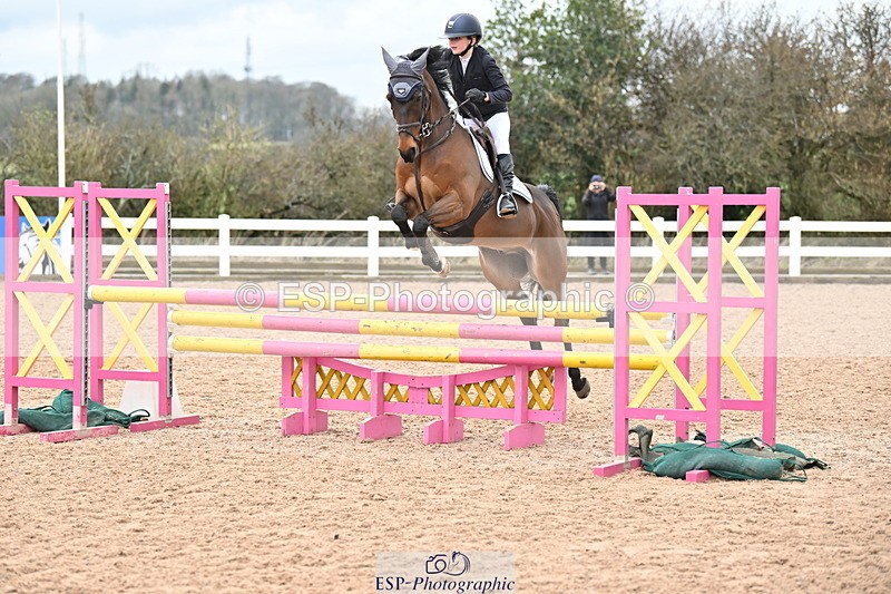 240309A-125728-01054 - Cls 8 Pony Newcomers and 1m Open