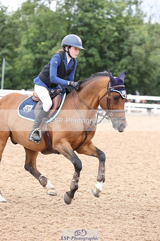 240630A-152620-14733 - Cls 33 Foxhunter and 1.10m Open