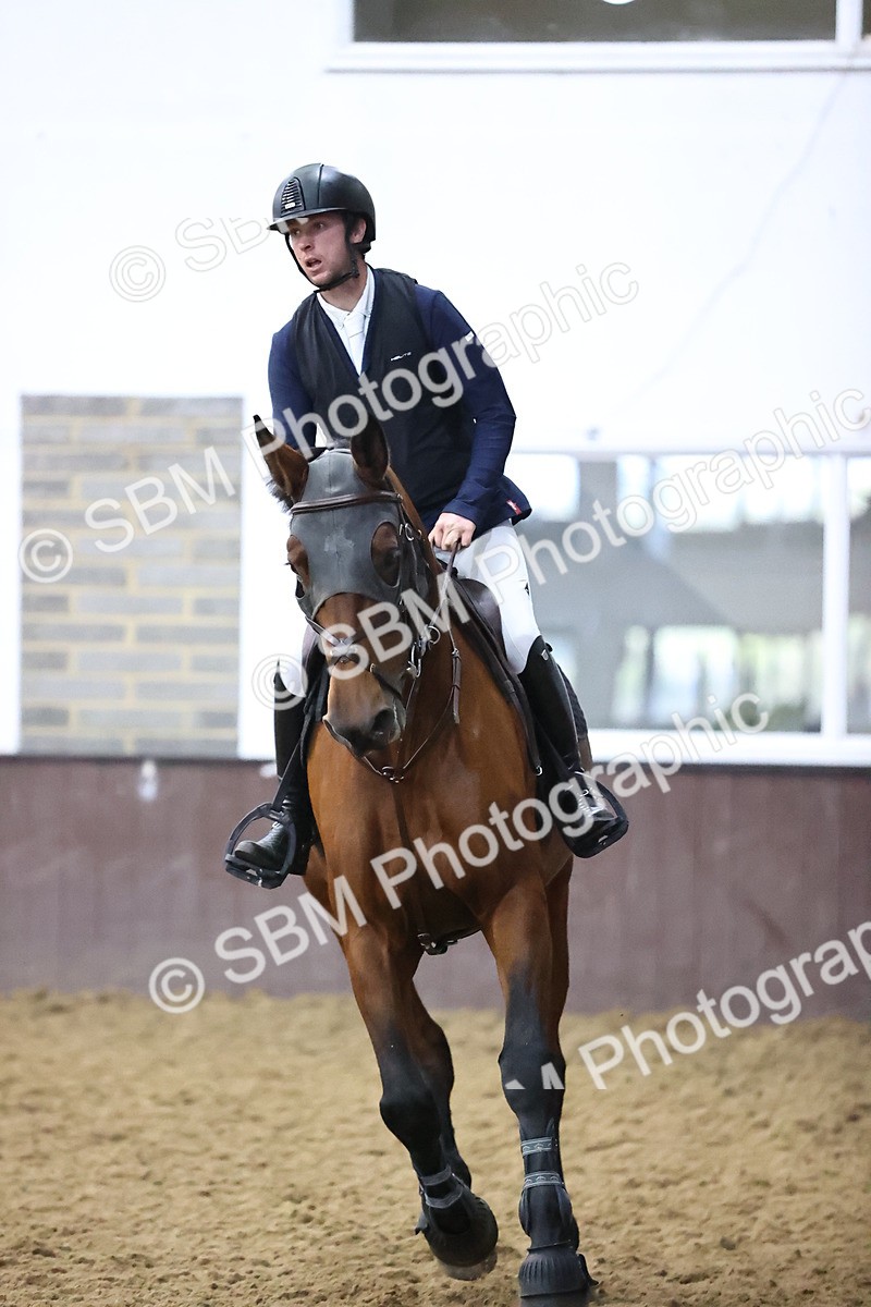 SBM_002420 - Class 8 - Clear Round 80cm