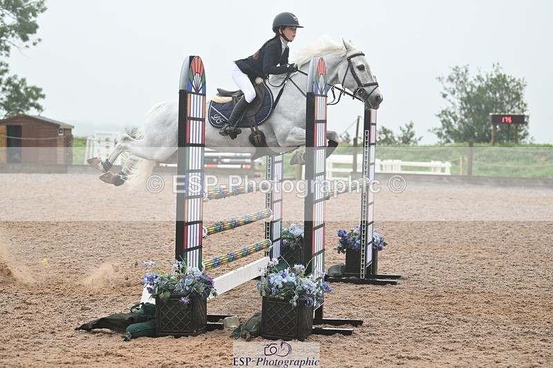 240630A-093959-11027 - Cls 23 Graham Heath 128cm + 138cm