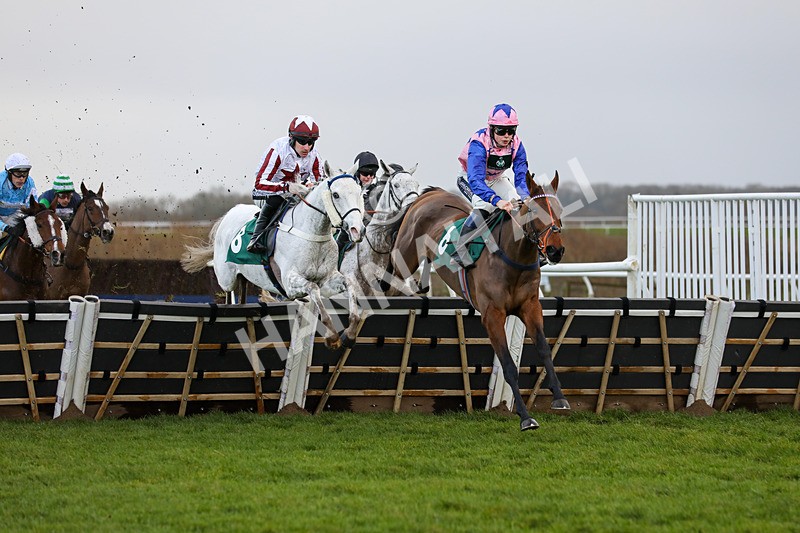 281223-Race 2-Sea Grey-3212 - Race 2