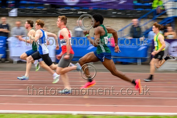 Sen25SAT-913371 - Track Male Set Two