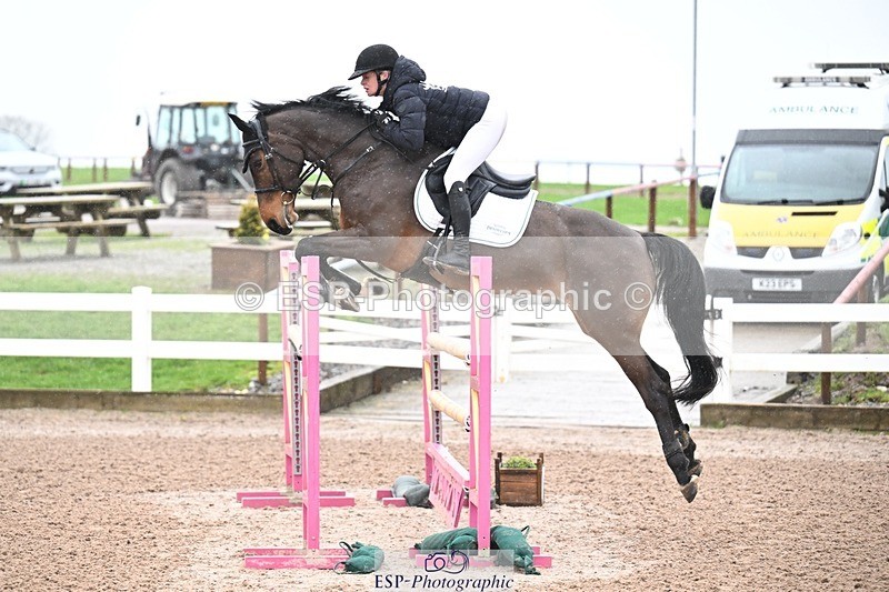 260130-131109-00504 - Cls 6 Foxhunter and 1.20m Open
