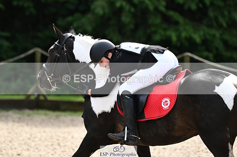 240824X-110756-25095 - 70cm Round 2 10.30 to 12.10