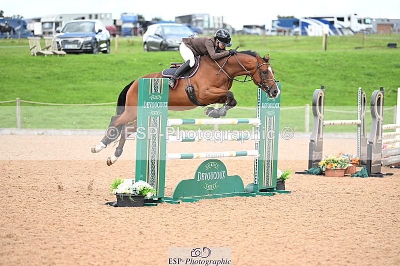 240912A-124557-01543 - Cls 3 Snr Foxhunter