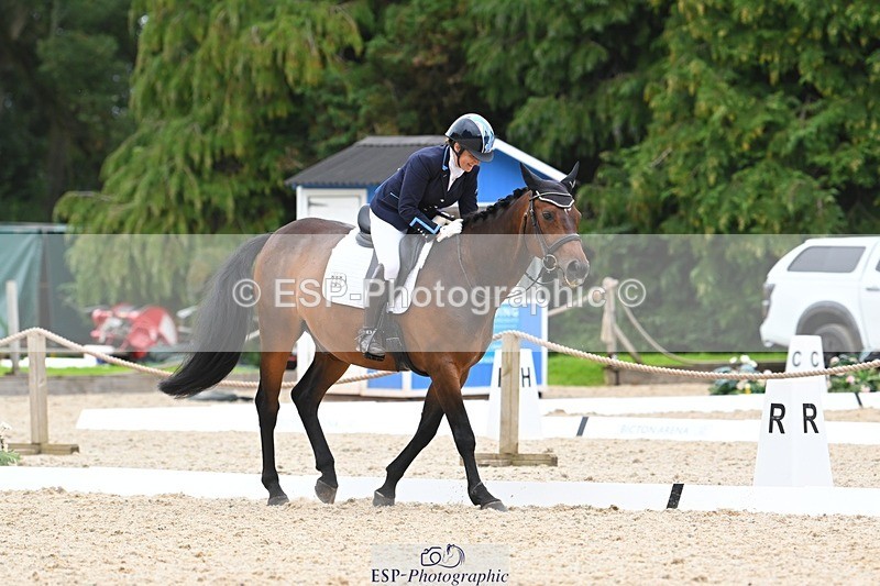 230813-171235-08592 - Cls 14 Medium Silver 16.45 to End