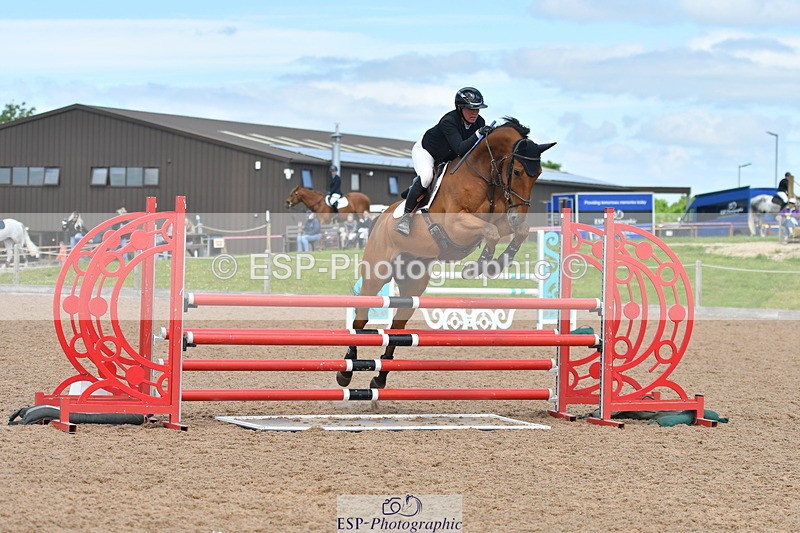 240609A-115408-04801 - Cls 17 Snr 1.05m Open