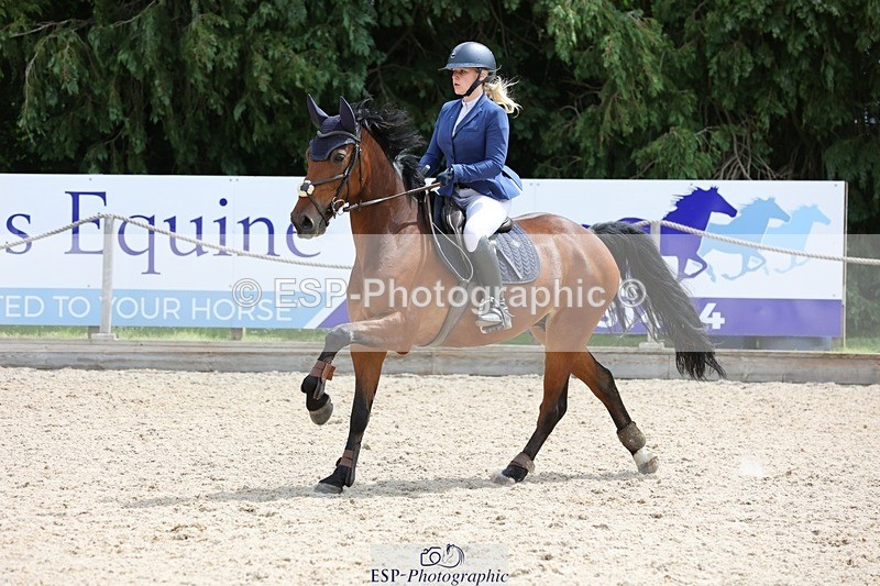 240615-120225-01202 - Cls 3 Snr 1.05m Open